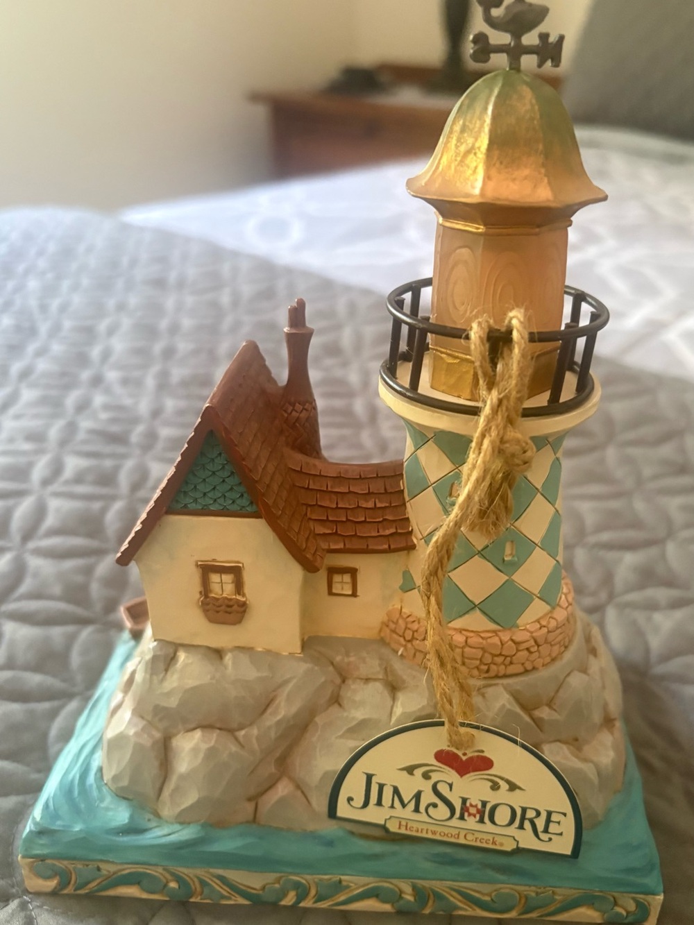 Hand-Painted Turquoise & Gold Lighthouse Cottage Figurine - Picture 3 of 8